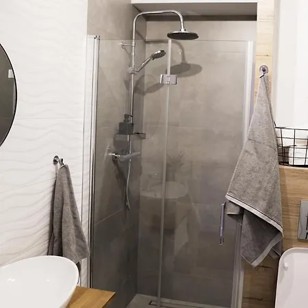 Vizzit Us Premium Apartments Warszawa Zewnętrze zdjęcie