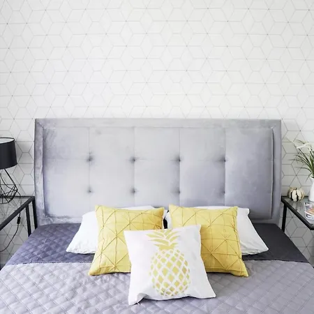 Vizzit Us Premium Apartments Warszawa Zewnętrze zdjęcie