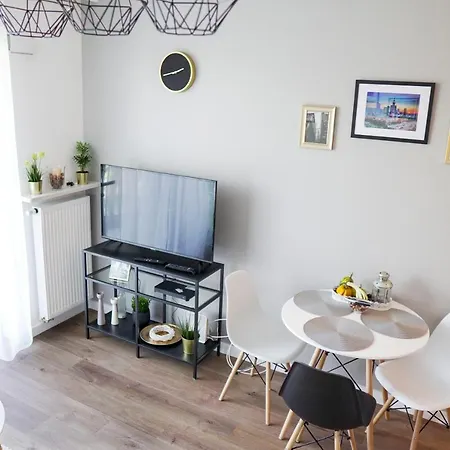 Vizzit Us Premium Apartments Warszawa Zewnętrze zdjęcie