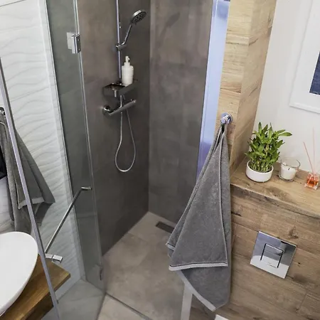 Vizzit Us Premium Apartments Warszawa Zewnętrze zdjęcie
